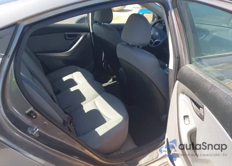 2011 Hyundai Elantra Gls z USA, uszkodzony, nr VIN 5NPDH4AE5BH060759